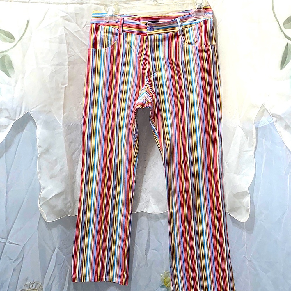 NWOT S & D STRIPED STREETWEAR CROP JEANS SZ 4